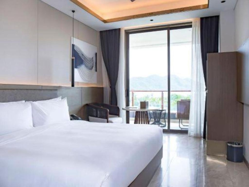 Narada Resort Hotel Sanya Pleasant Bay Buitenkant foto