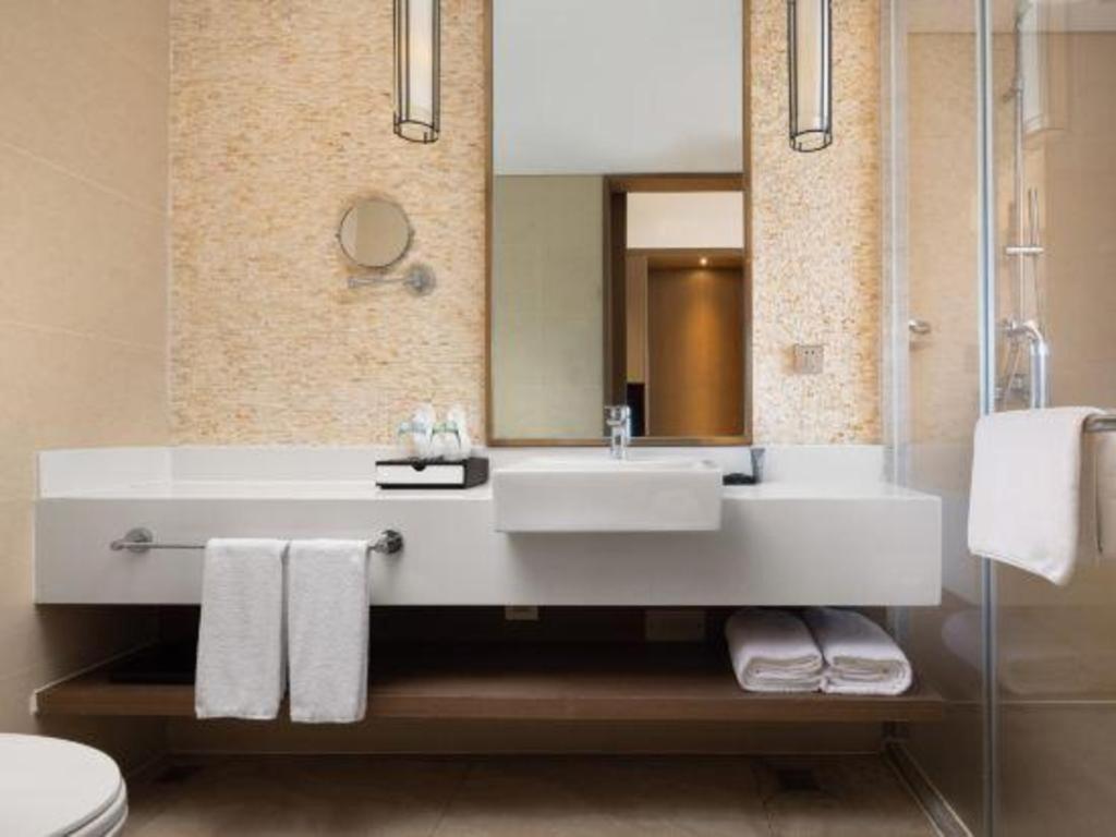 Narada Resort Hotel Sanya Pleasant Bay Buitenkant foto